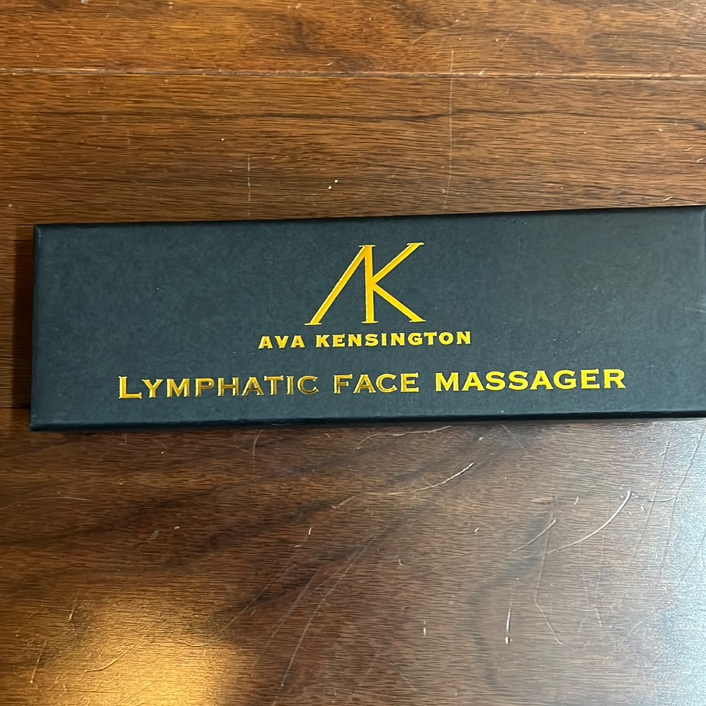 Ava Kensington Lymphatic Face Massager